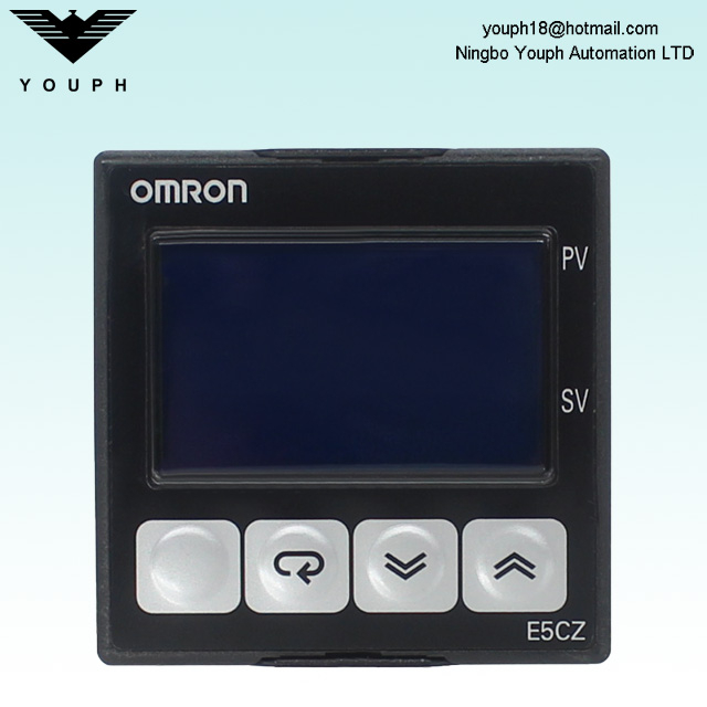 OMRON E5CZ-R2MT Temperature Controller