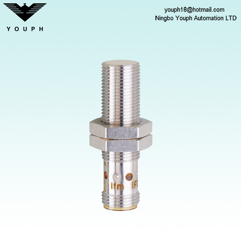 IFM IFC204 IFB3004BBPKG/US-104 Inductive Sensor