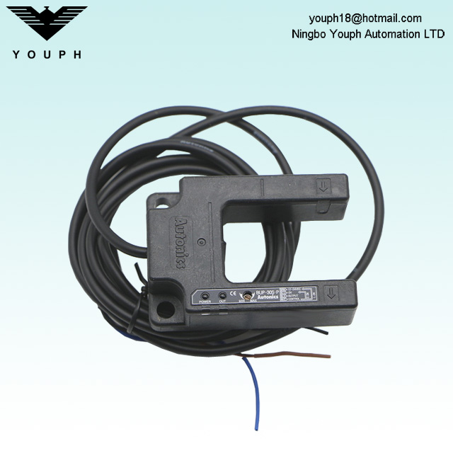 Autonics BUP-30S-P PNP Open U-shaped Through-beam Photoelectric Sensor