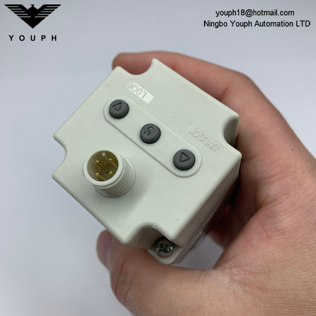 SMC ITV2050-31F2BL-Q Electro-Pneumatic Regulator