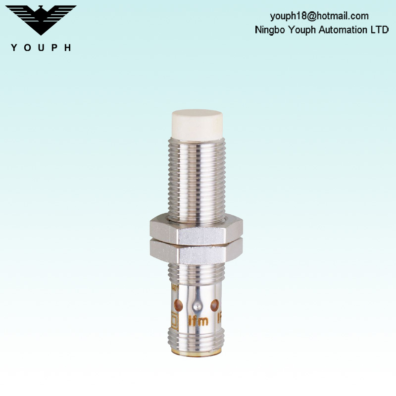 IFM IFC205 IFB3007-BPKG/US-104 Inductive Sensor