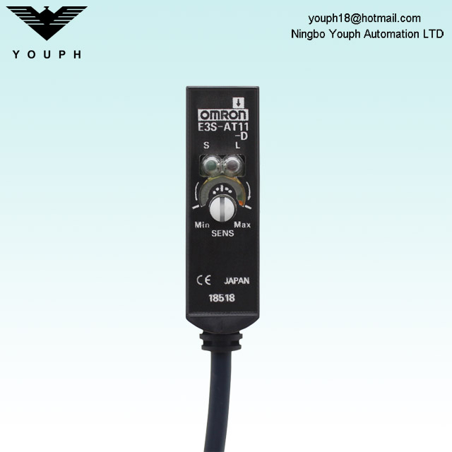 OMRON E3S-AT11-D Photoelectric switch