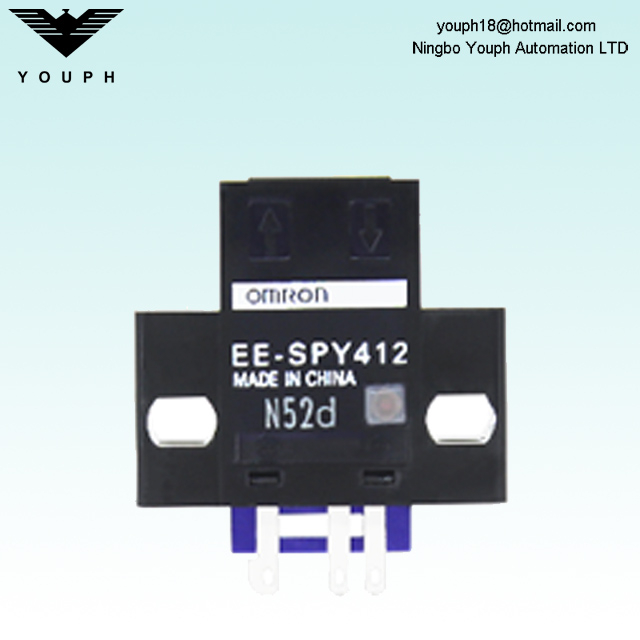 OMRON EE-SPY412 N52D Photoelectric Switch