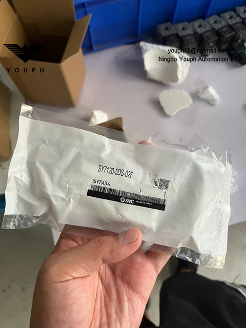 SMC SY7120-5DS-02F SY7120 Series Solenoid Valve