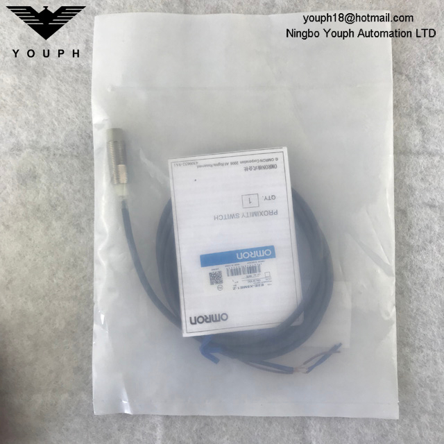 OMRON E2E-X5ME1-Z E2E NEXT Series DC 3 wire Proximity Sensor