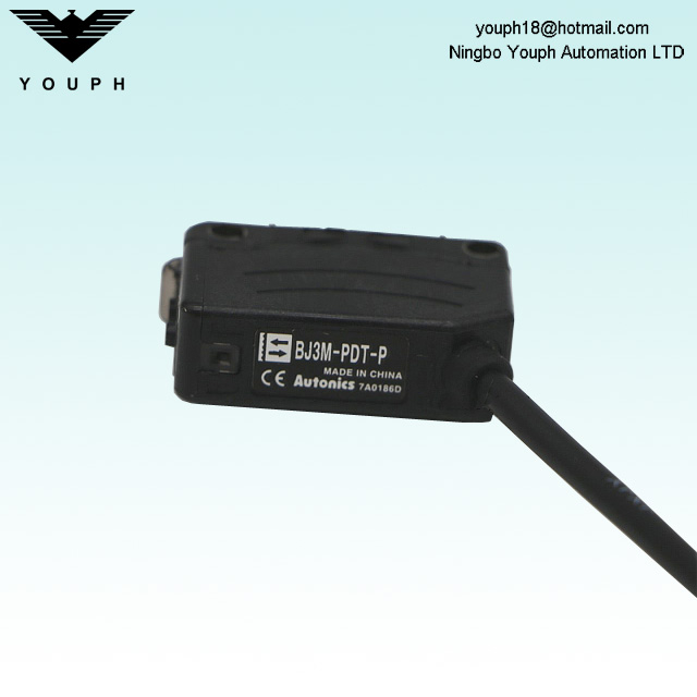 Autonics BJ3M-PDT BJ3M-PDT-P BJ Series Polarized Retroreflective Photoelectric Sensor