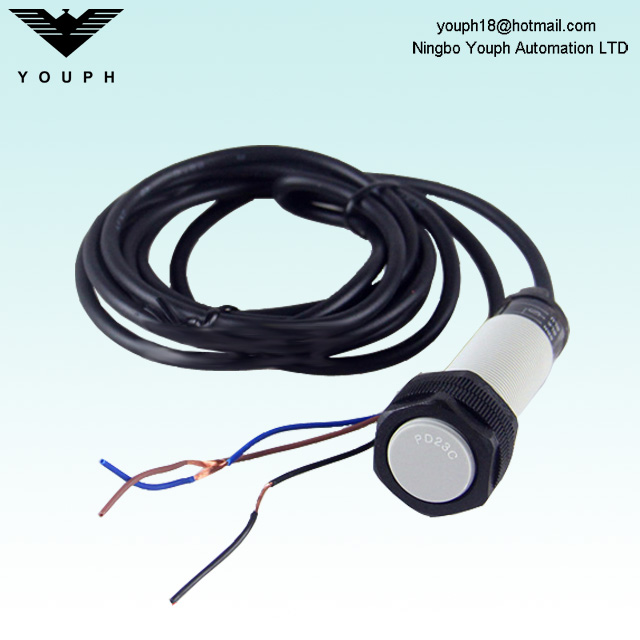 Autonics CR18-8DN M18 Electric Capacitive type Proximity Sensor