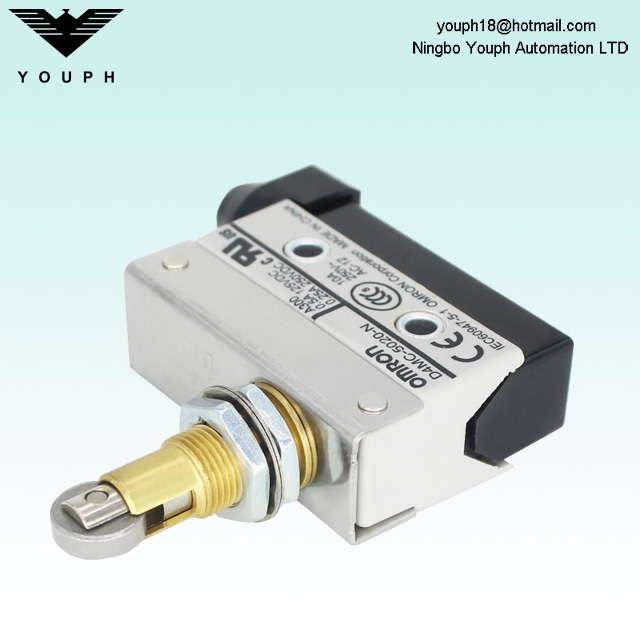 OMRON D4MC-5020-N Enclosed Switch Micro Switch