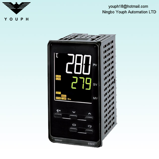 OMRON E5EC-RR2ASM-800 E5EC Series Digital Temperature Controller