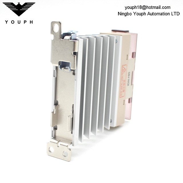 OMRON G3PE-215B G3PE-225B Solid State Relay