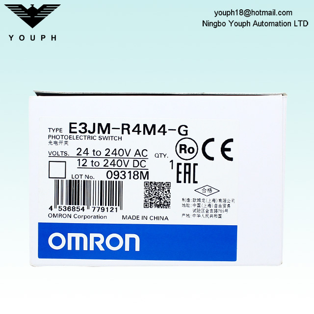 OMRON E3JM-R4M4-G Photoelectric switch