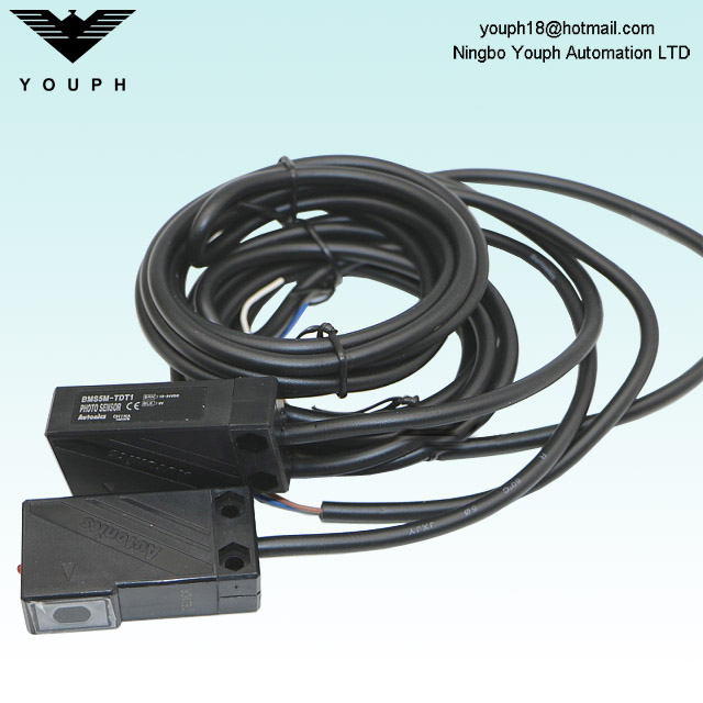 Autonics BMS5M-TDT-P PNP Through-beam Amplifier Built-in Photoelectric Sensor