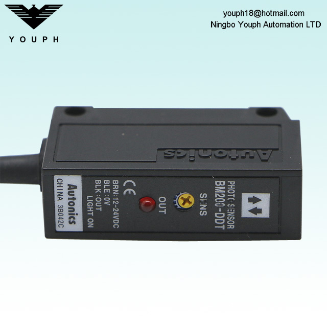 Autonics BM200-DDT Diffuse reflective Photoelectric Sensor