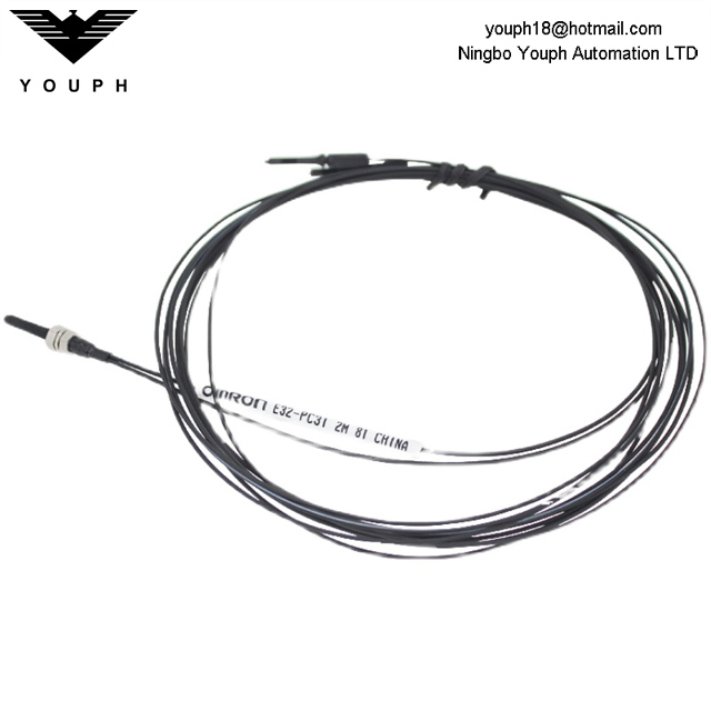 OMRON E32-PC31 2M E32-ZC31 Photoelectric Switch