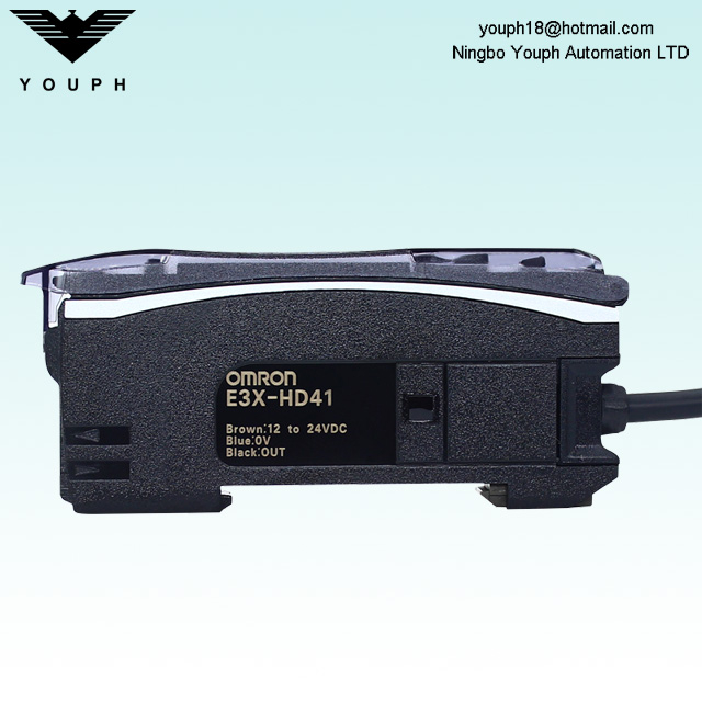 OMRON E3X-HD41 E3X-HD Series Smart Fiber Amplifier Unit