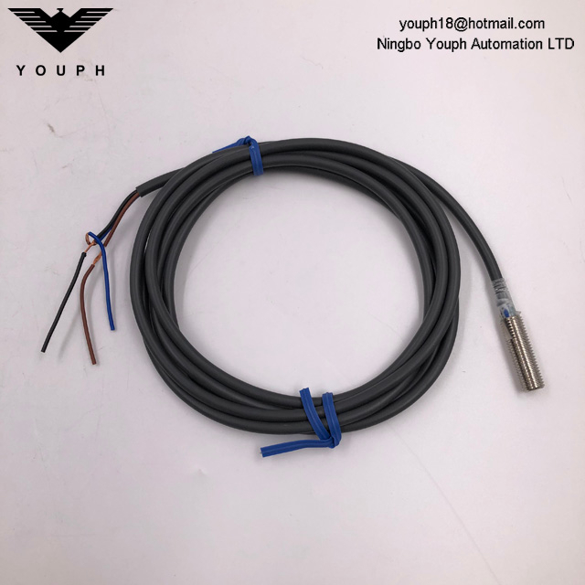 OMRON E2E-X1R5E1-Z E2E NEXT Series Proximity Sensor