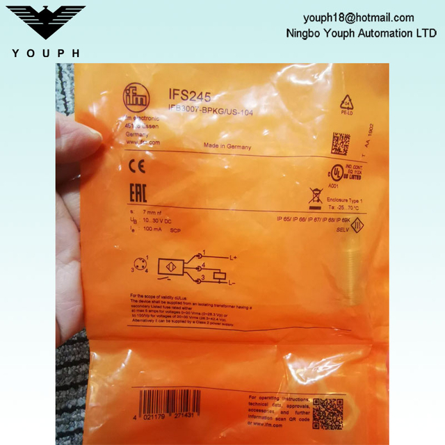 IFM IFS245 IFB3007-BPKG/US-104 PNP Inductive sensor
