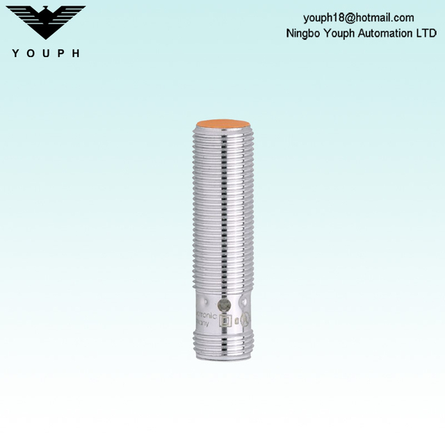 IFM IFS206 IFB3004BAPKG/US-104 Sensing range 4mm Inductive sensor