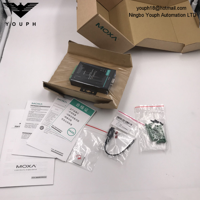 MOXA TCC-100I V2.2.1Isolated RS-232 to RS-422/485 Bidirectional Converter