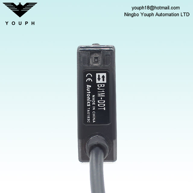 Autonics BJ1M-DDT BJ1M-DDT-P Miniature and built-in Amplifier Diffuse Reflective Photo Sensor