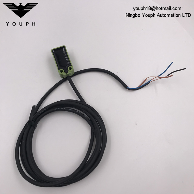 AUTONICS PSN17-5DNU PSN17-5DPU Front Side Upper sensing Proximity Sensor