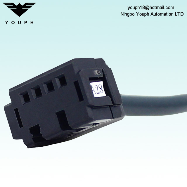 OMRON E3X-CN11 Simple Fiber Amplifier