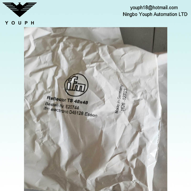 IFM E20744 REFLECTOR TS-48X48 Reflector for Retro-reflective Sensor