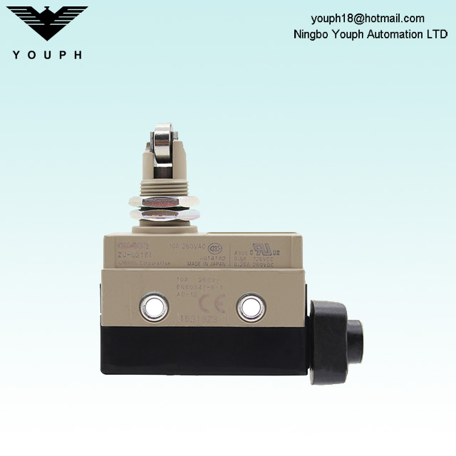 OMRON ZC-Q2155 Panel Mount Crossroller Plunger Enclosed Switch