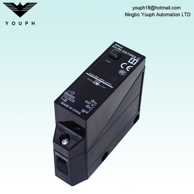 OMRON E3JM-DS70M4-G Photoelectric Sensor