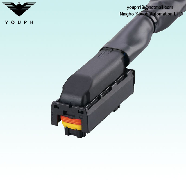 IFM EC0711 EcomatCable/81p/2.5m/Code-A Connecting Cable with AMP Connector