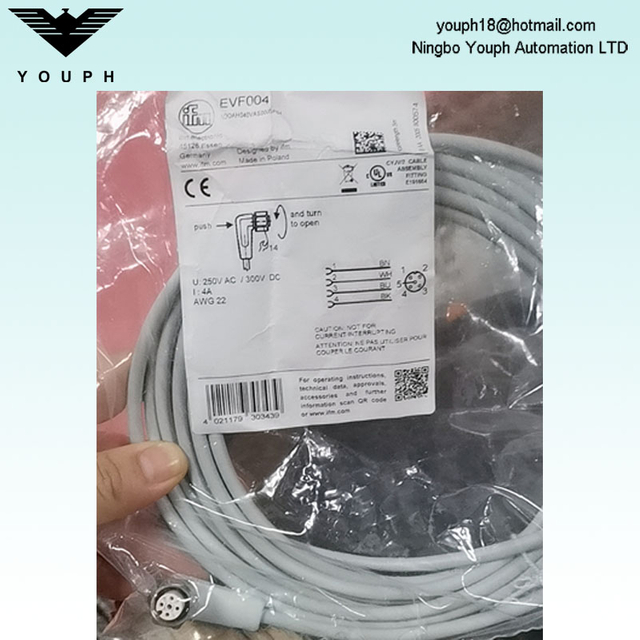 IFM EVF004 ADOAH040VAS0005P04 with Socket Connecting Cable