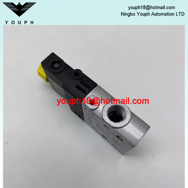 Festo CPE14-M1CH-3GLS-1/8 550248 3/2-way Closed Monostable 24V DC G1/8 900 L/min Electric Solenoid Valve