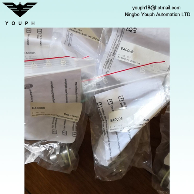 IFM E40096 ADAPTER SI1/G1/2/VA Screw-in Adapter for Process Sensors 