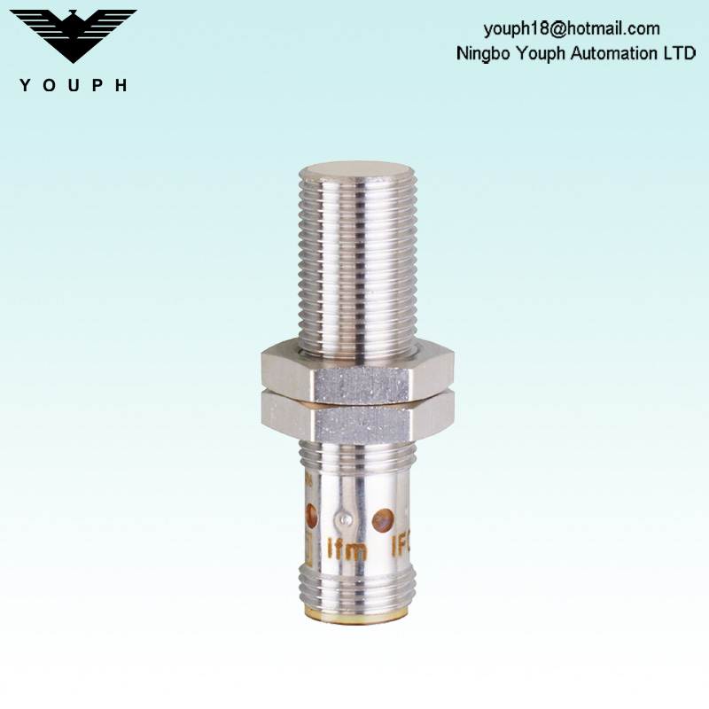 IFM IFC207 IFB3004BAPKG/US-104 Inductive Sensor
