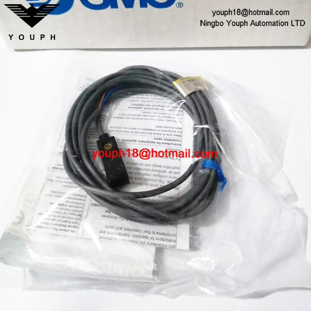 TL-W3MC1 Omron Connect Proximity Sensor