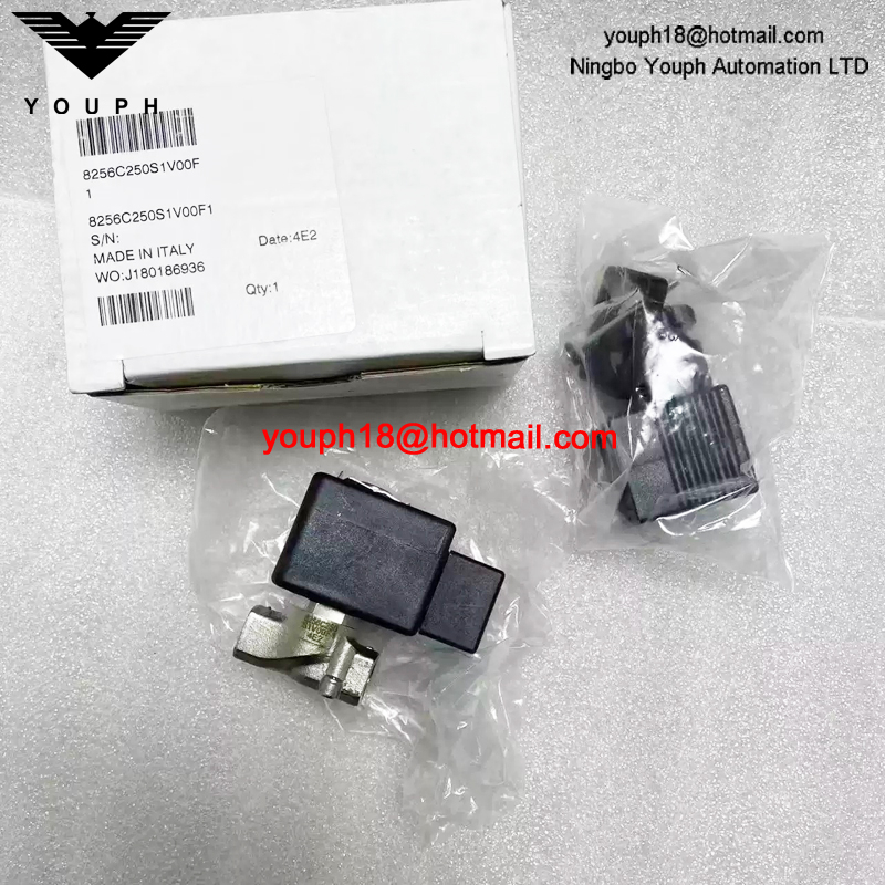 8256C250S1V00F1 ASCO 1/8NPT Solenoid Valve