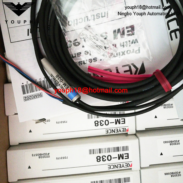 EM-038 KEYENCE Proximity Sensor