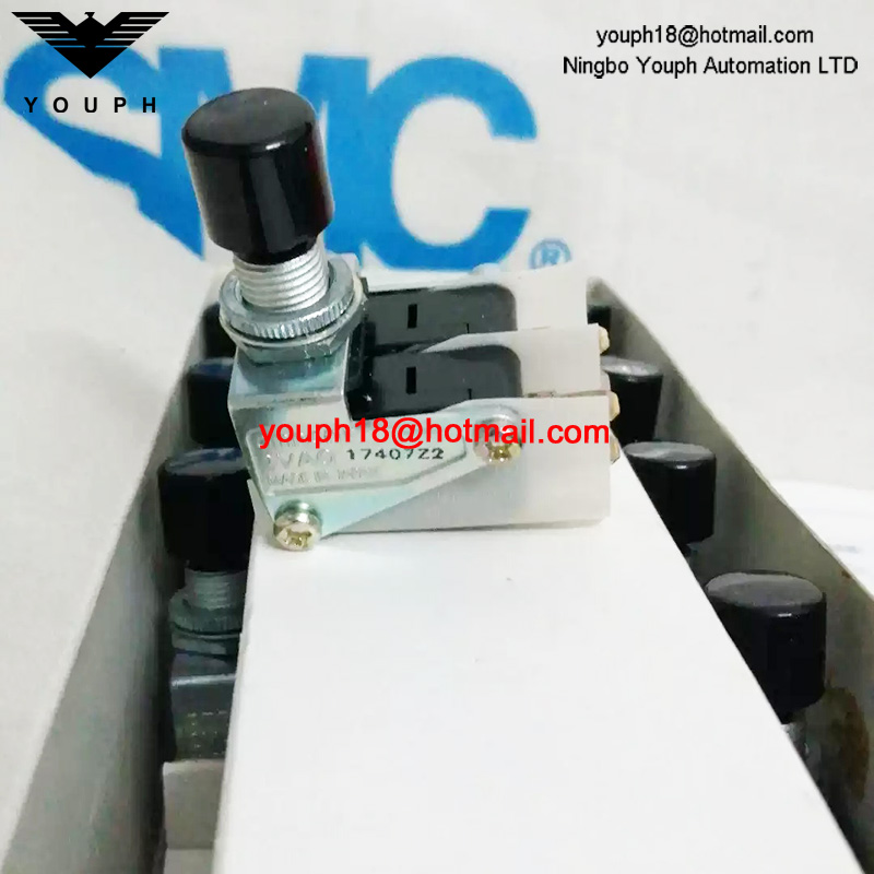 2VAQ-4B Omron Push Button Switch