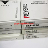 EM-030 KEYENCE 光 纤 Sensor